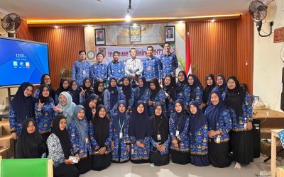 IHT SLB Negeri 3 Banjarmasin: Peningkatan Kompetensi Guru dalam Membangun Kualitas Pembelajaran melalui Pembelajaran Mendalam dan Koding AI